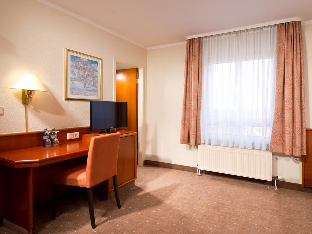 Achat Hotel Schwarzheide Lausitz ภายนอก รูปภาพ